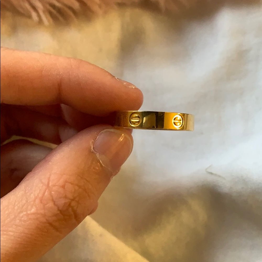 gold love ring
